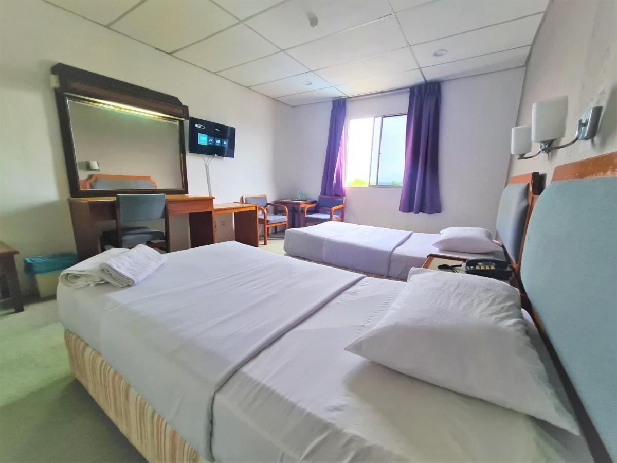 Anika Inn - Клуанг Екстер'єр фото