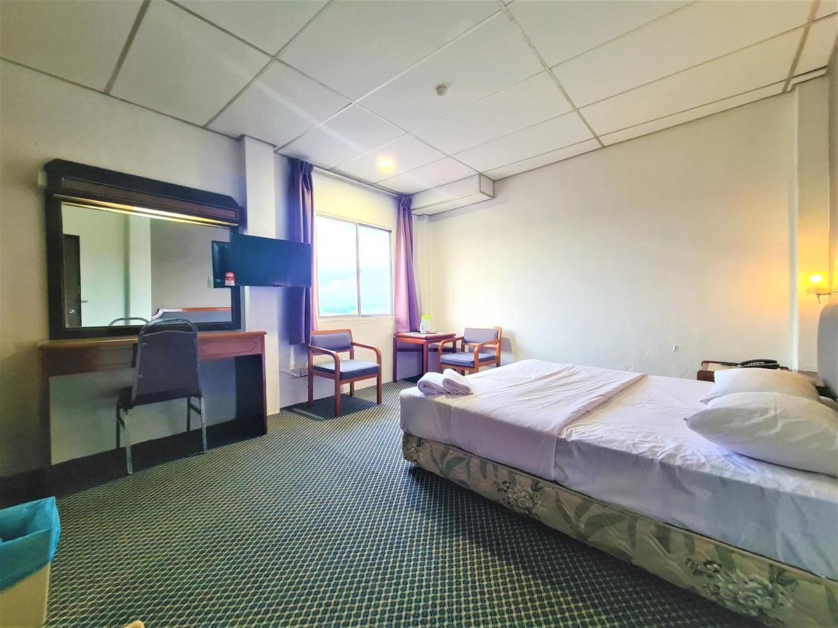 Anika Inn - Клуанг Екстер'єр фото