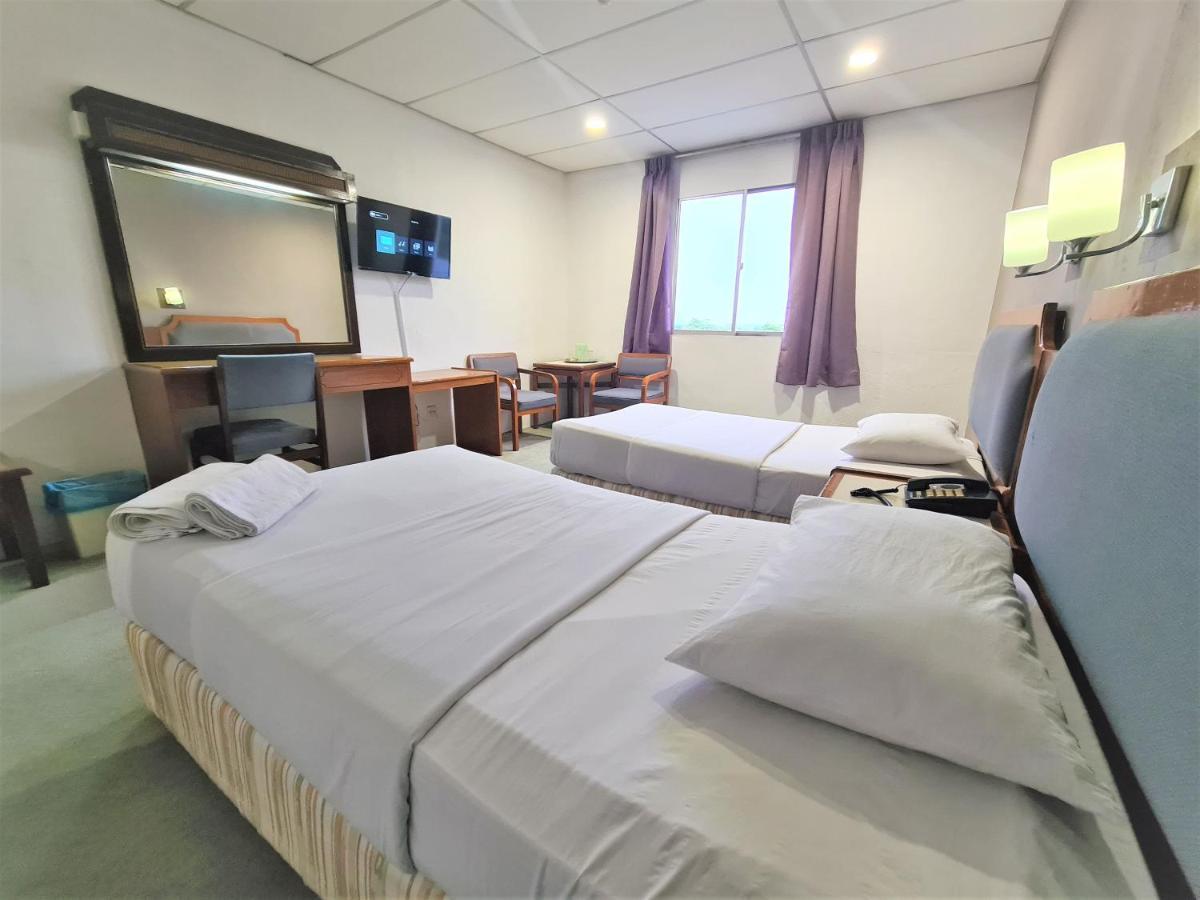 Anika Inn - Клуанг Екстер'єр фото