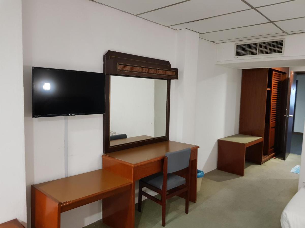 Anika Inn - Клуанг Екстер'єр фото