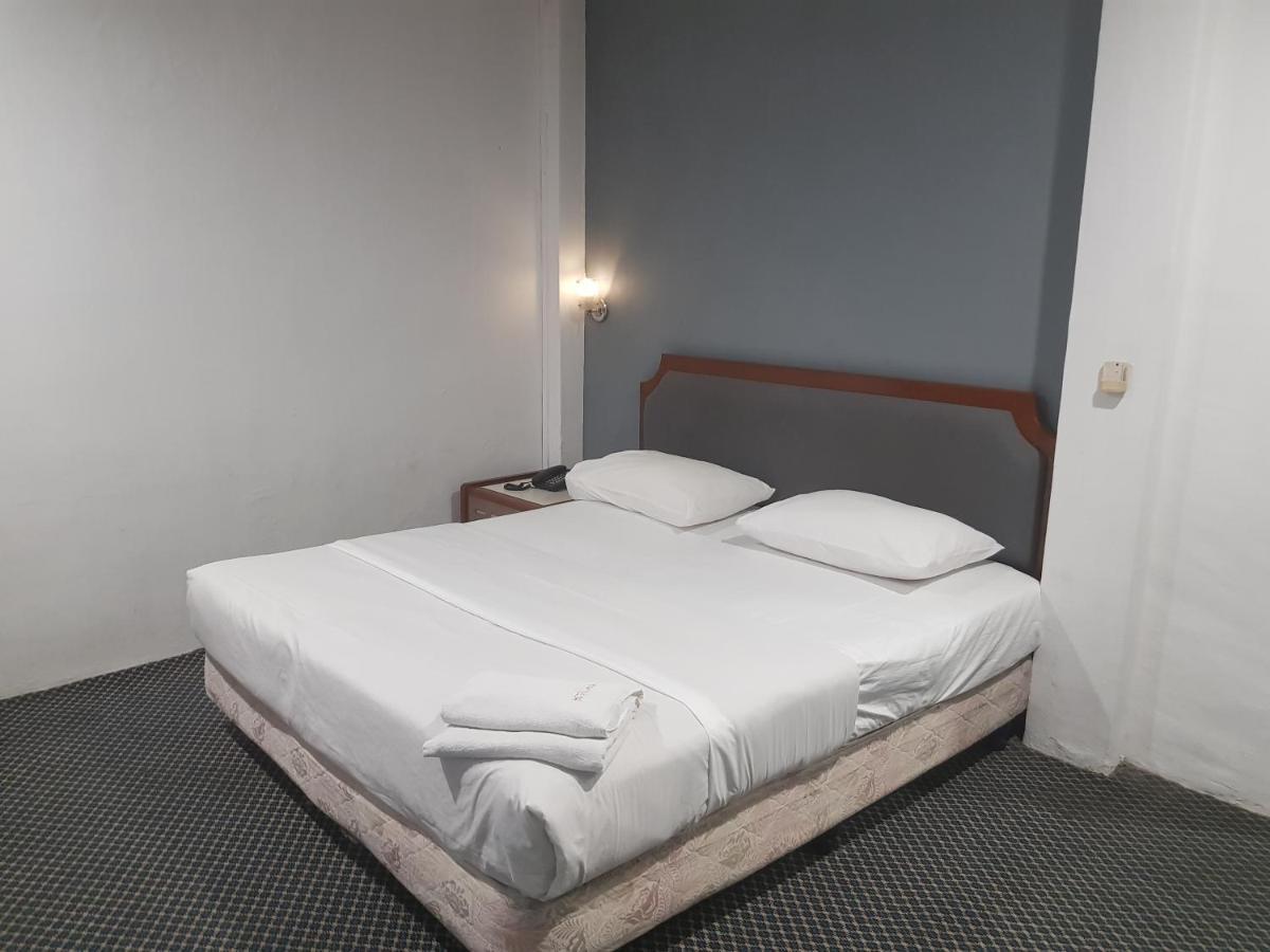 Anika Inn - Клуанг Екстер'єр фото
